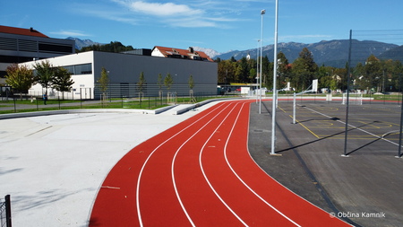 Nove zunanje športne površine med šolama (25)